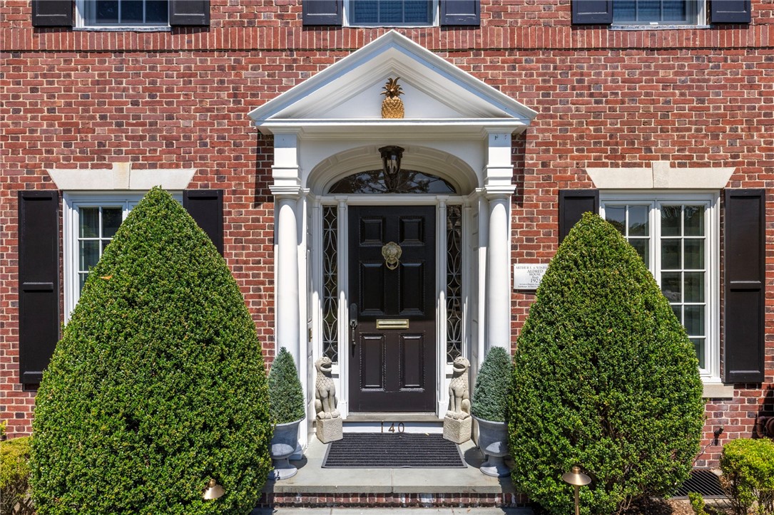 140 Freeman Parkway