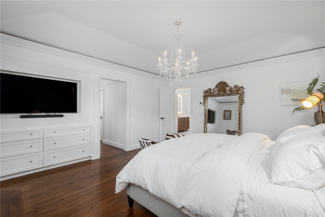 315 Meshanticut Valley Parkway