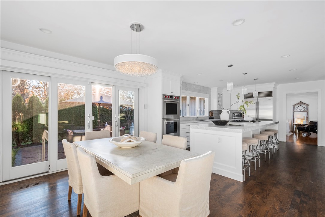 315 Meshanticut Valley Parkway