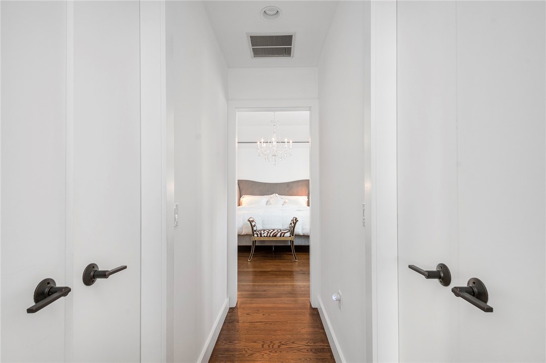 315 Meshanticut Valley Parkway