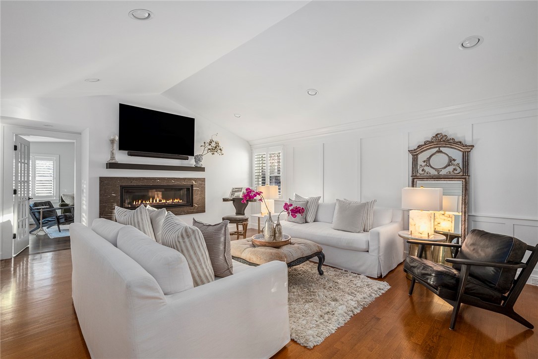 315 Meshanticut Valley Parkway