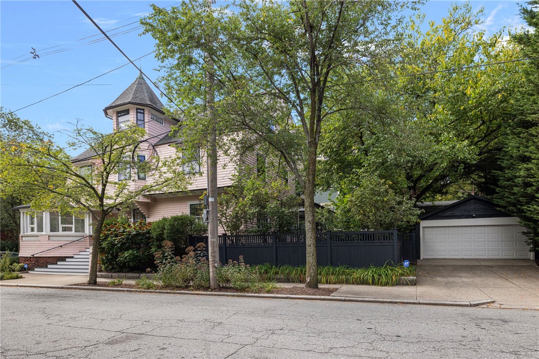 140 Brown Street