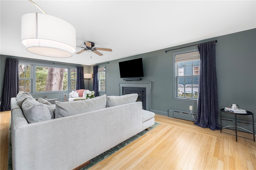 9 Lamson Road