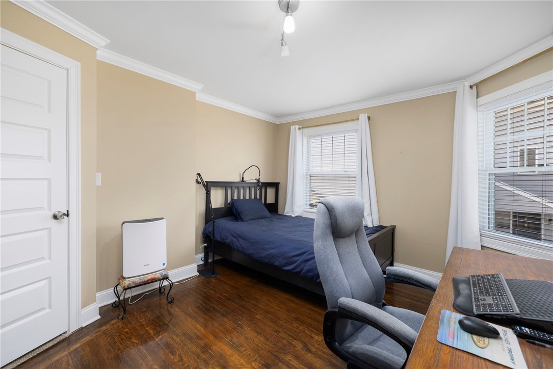 260 Brown Street 1