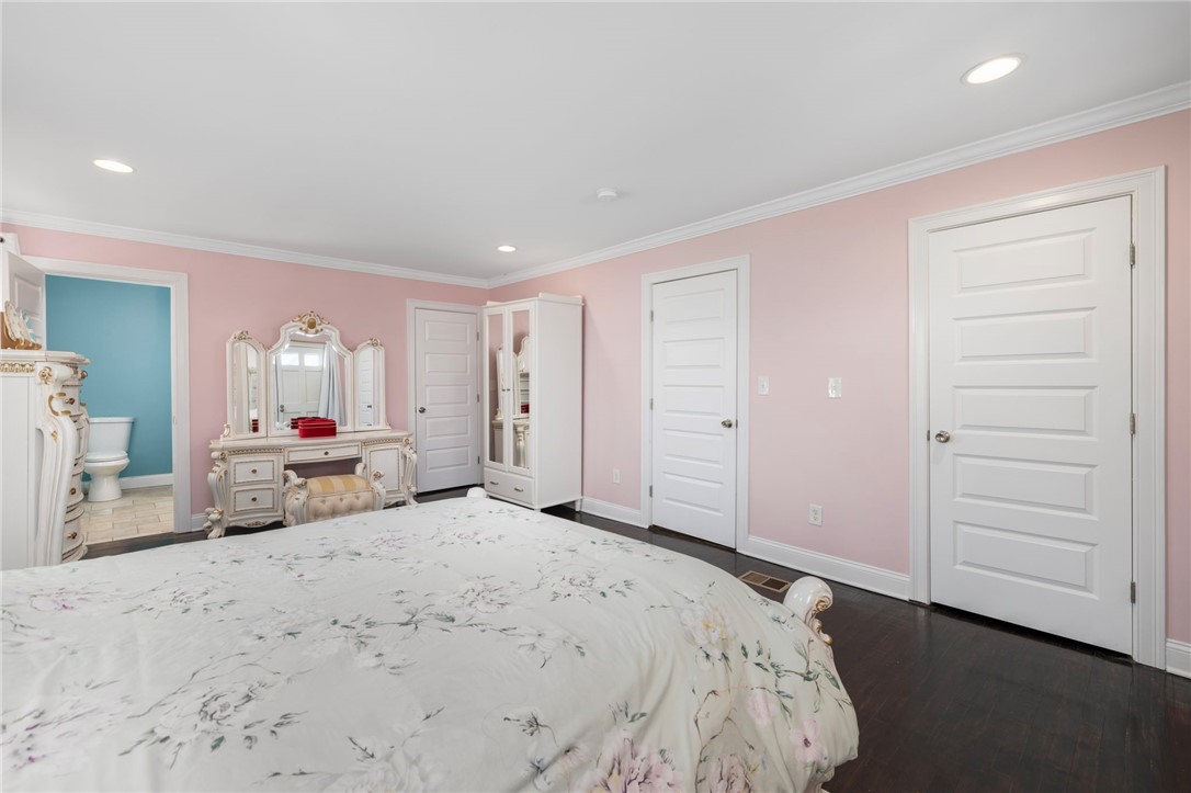 260 Brown Street 1