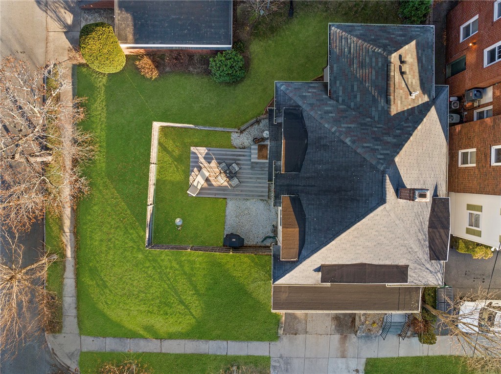 15 Cole Avenue