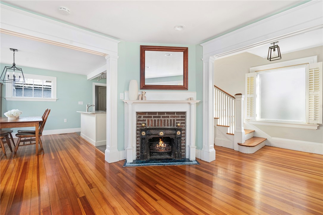 15 Cole Avenue