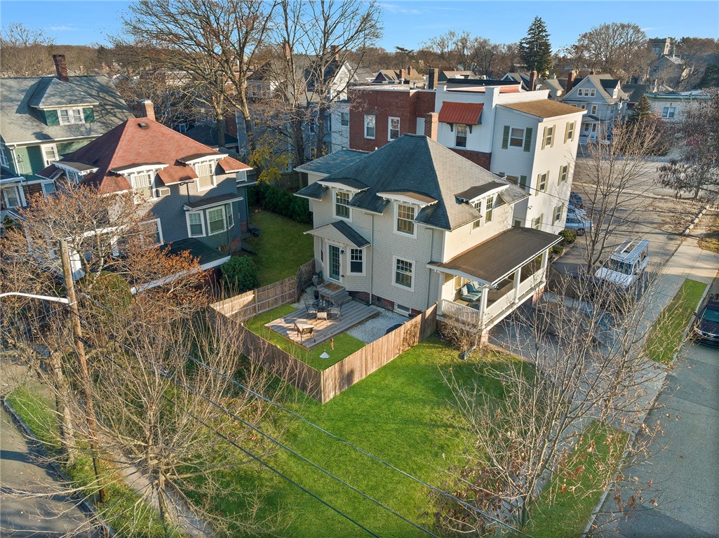 15 Cole Avenue