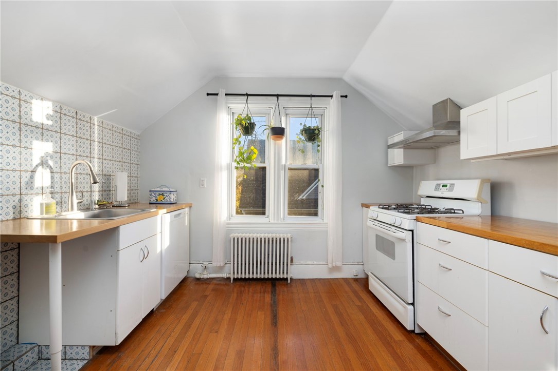 377 Hope Street 3