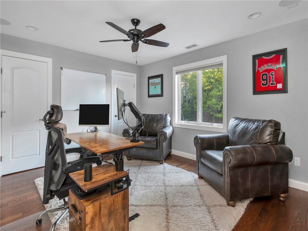 20 Red Brook Crossing