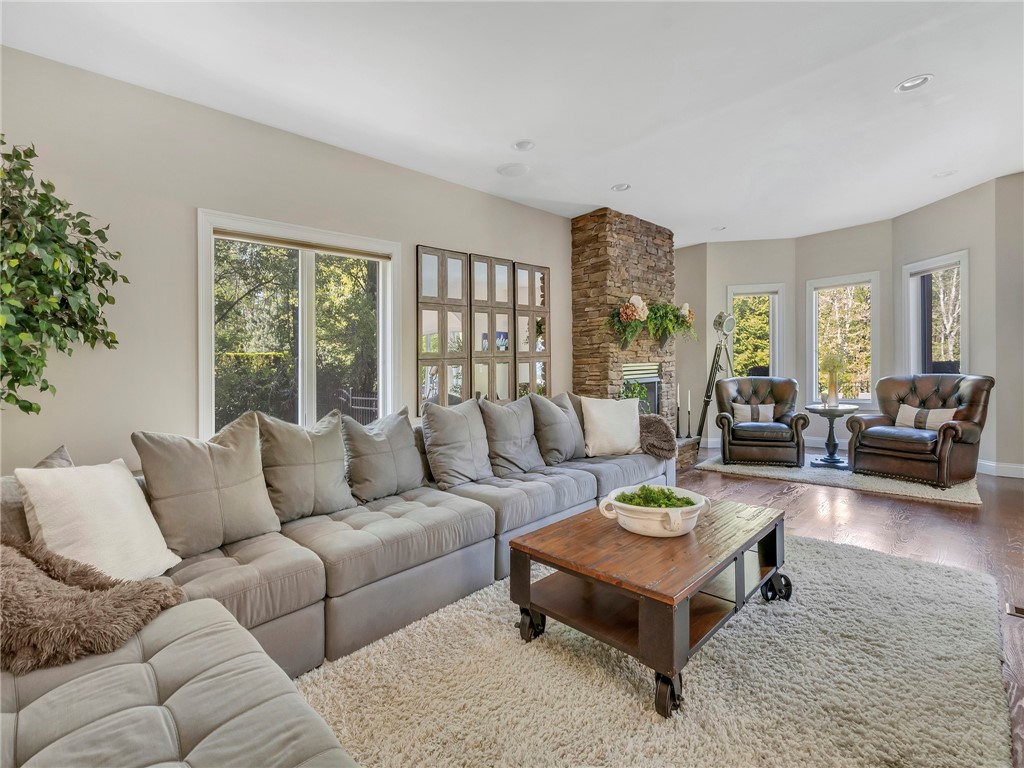 20 Red Brook Crossing