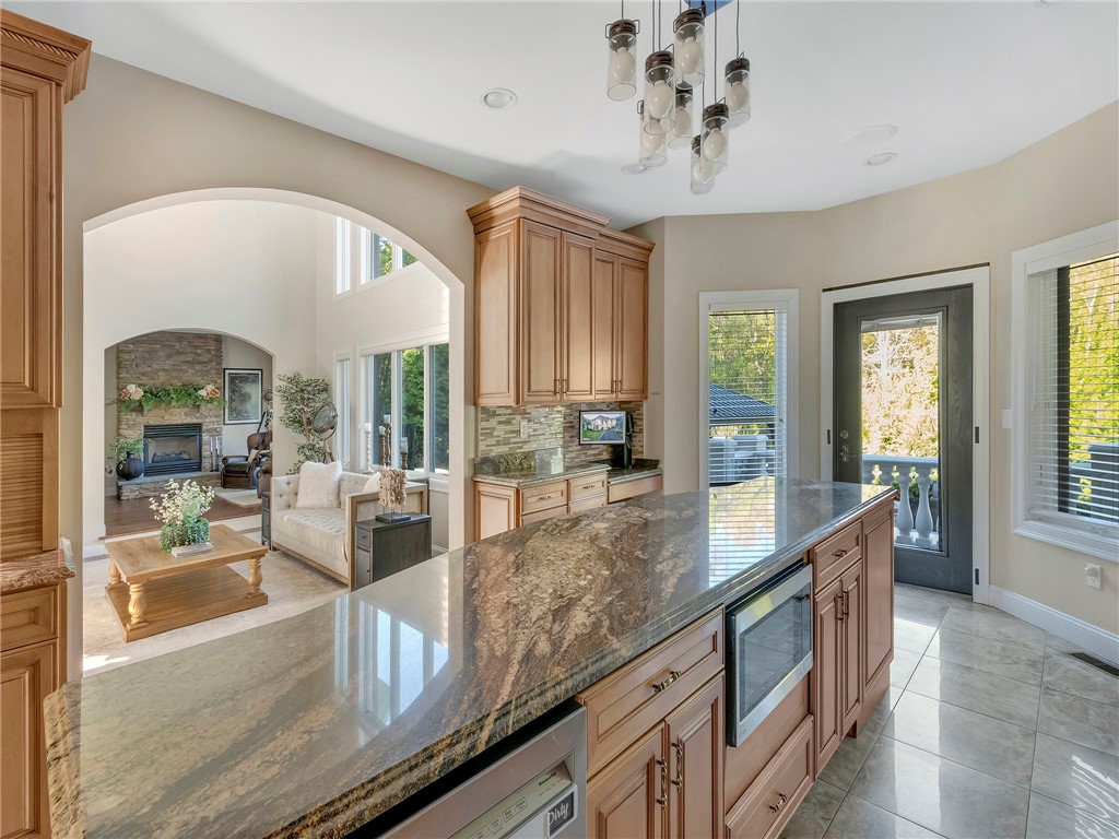 20 Red Brook Crossing