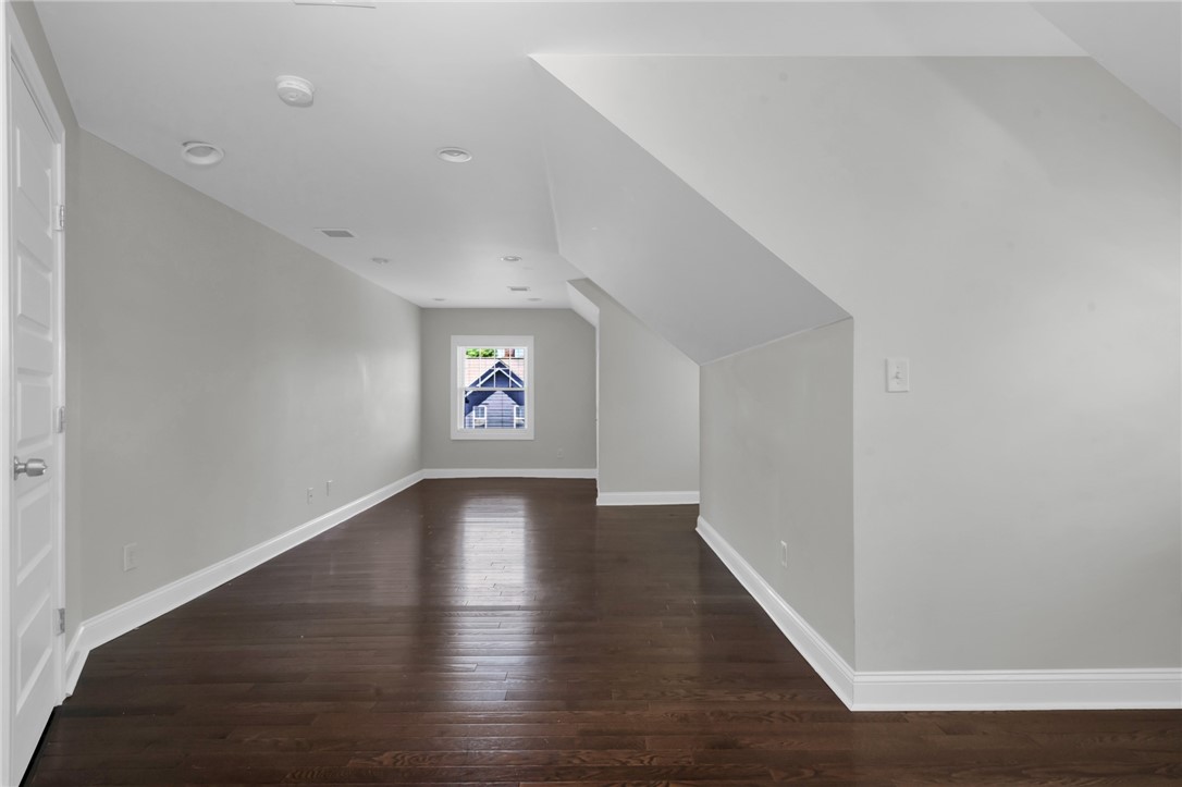 260 Brown Street