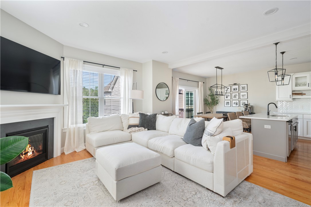 601 Hunting Hill Drive