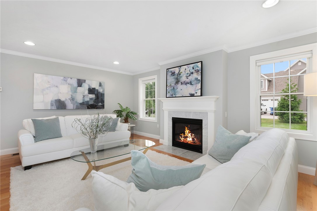 42 East Lantern Road