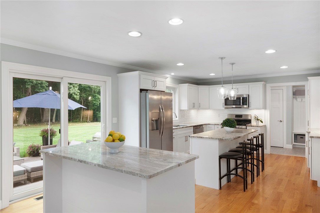 42 East Lantern Road
