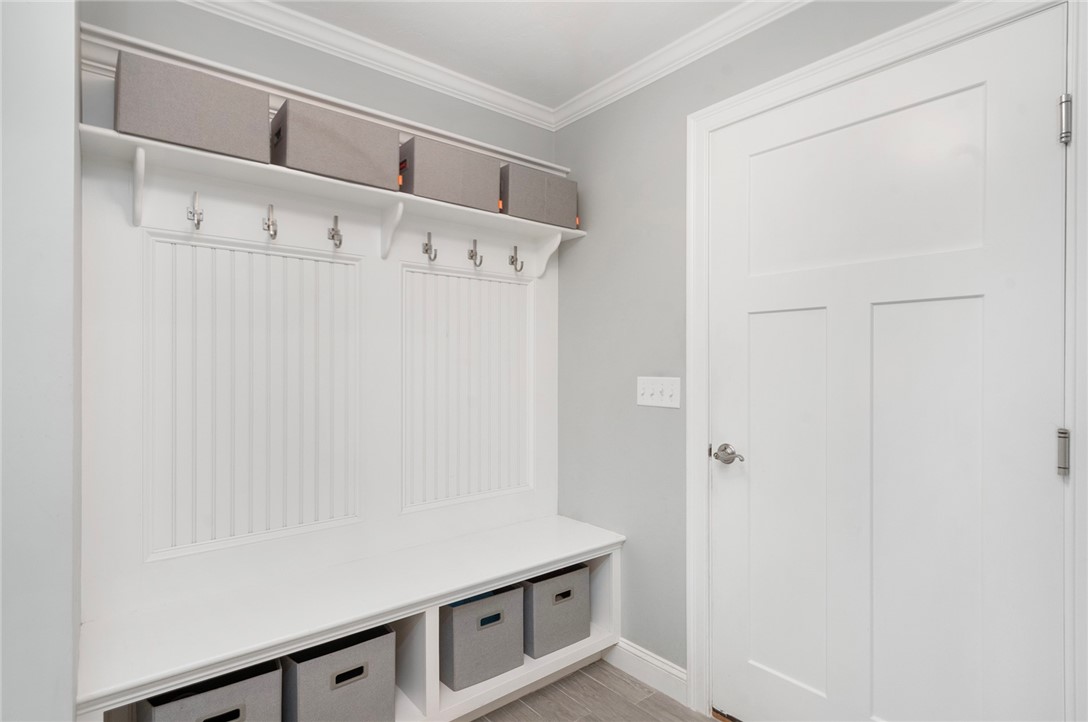 42 East Lantern Road