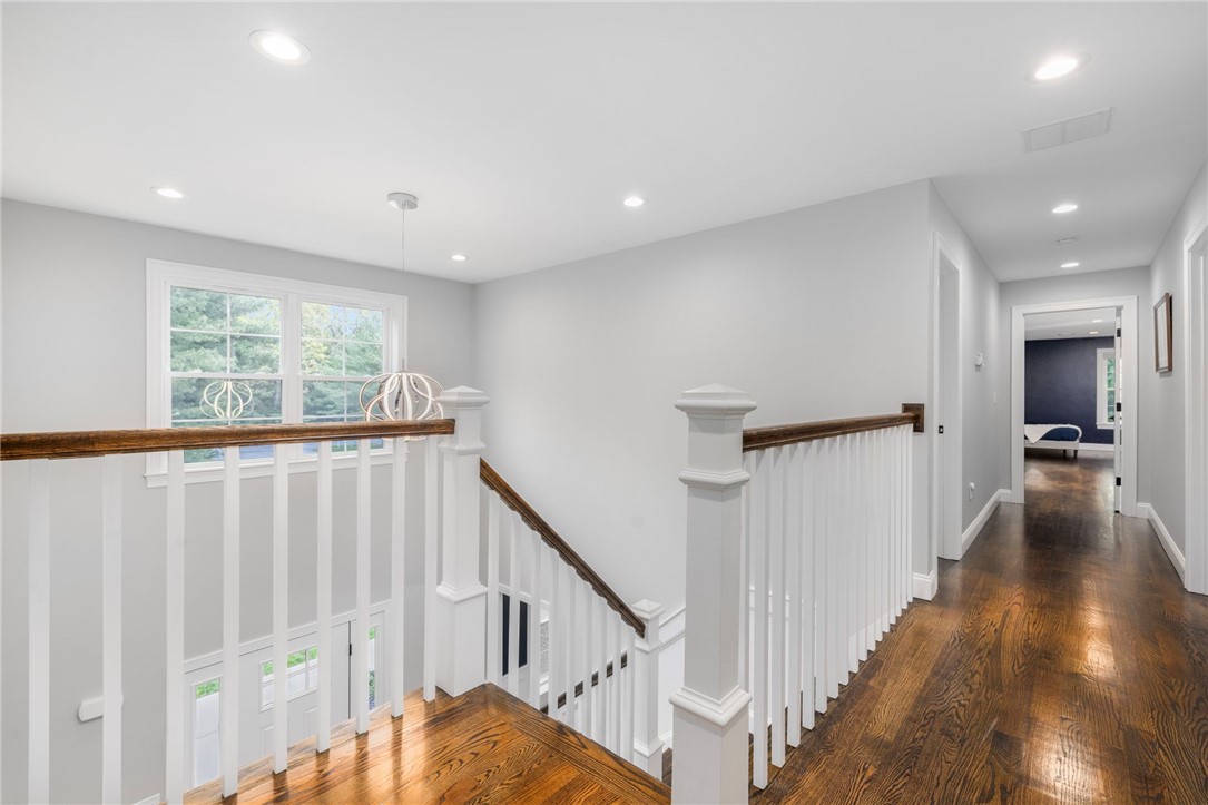 59 Club House Road