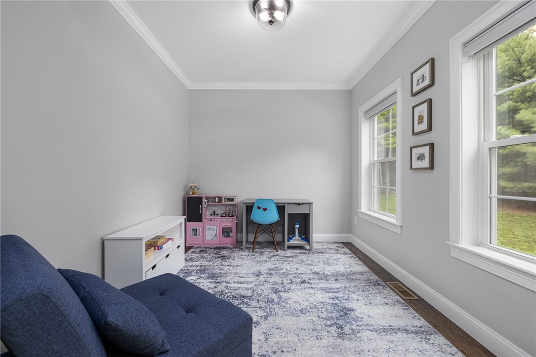 59 Club House Road