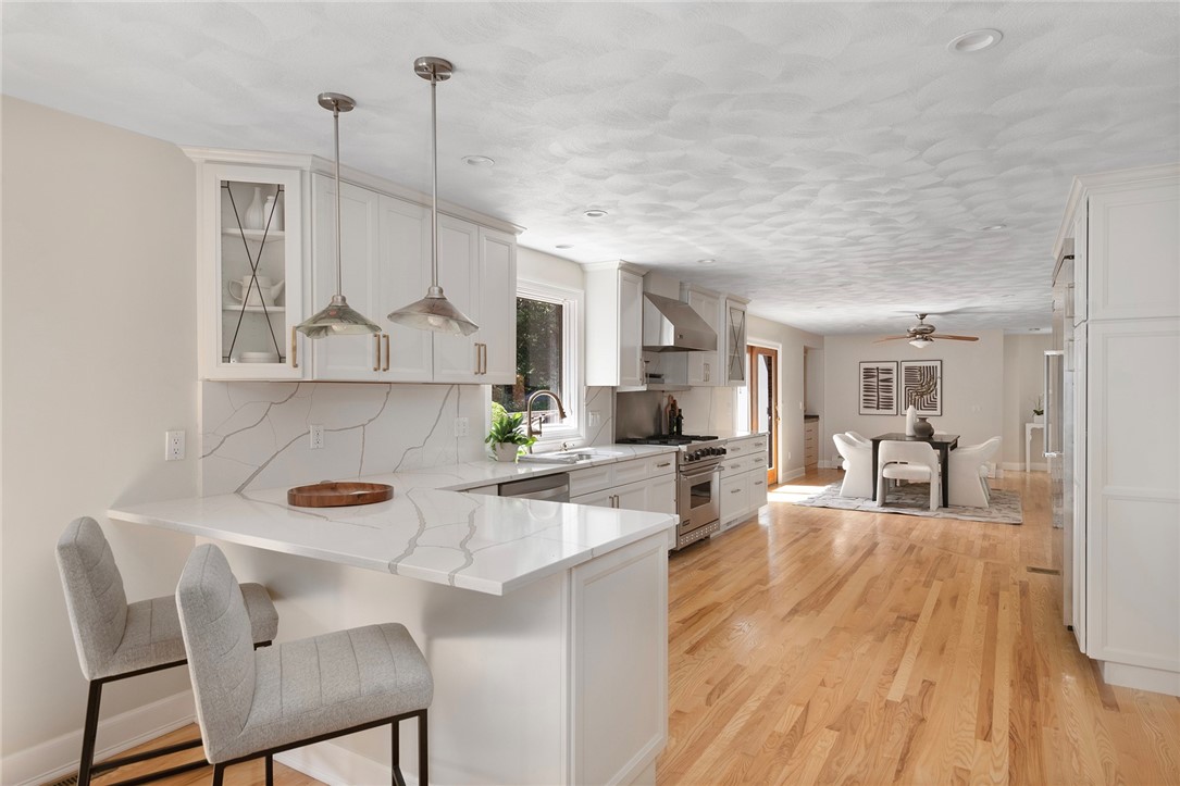 30 Dutchess Drive