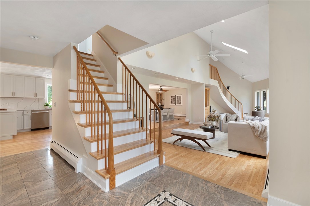 30 Dutchess Drive