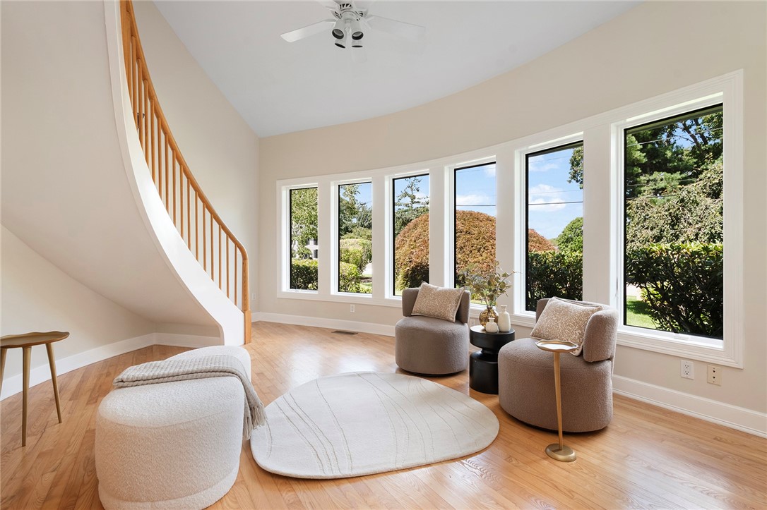 30 Dutchess Drive