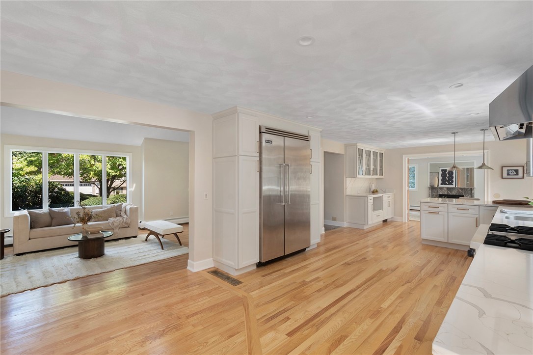 30 Dutchess Drive