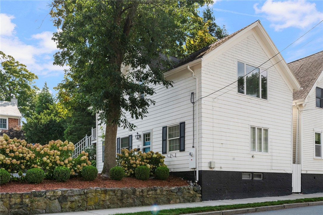 56 Fort Avenue