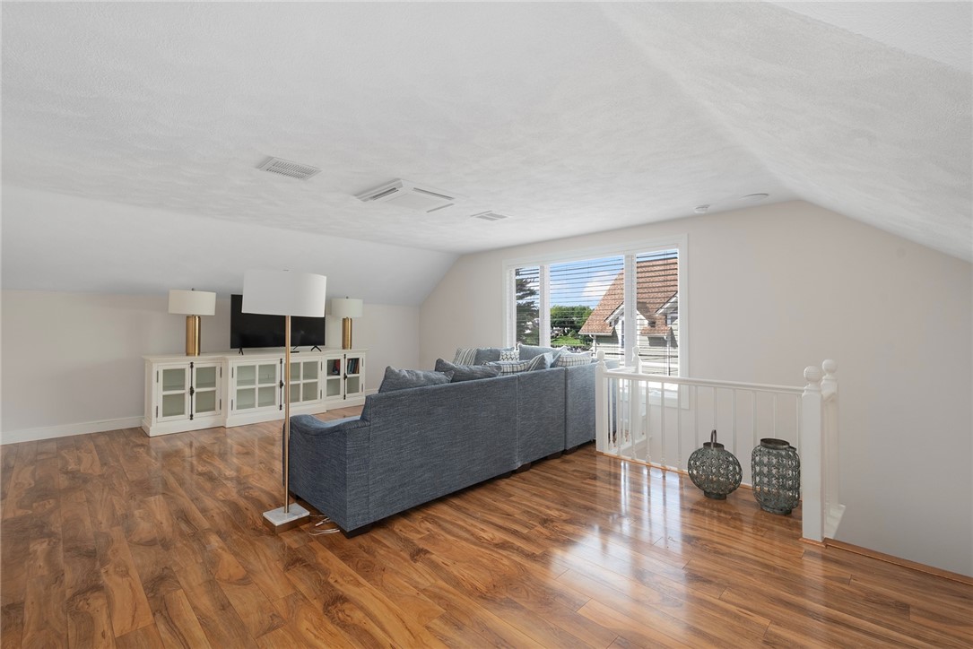 56 Fort Avenue
