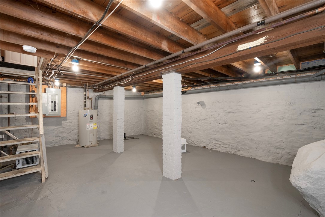 56 Fort Avenue