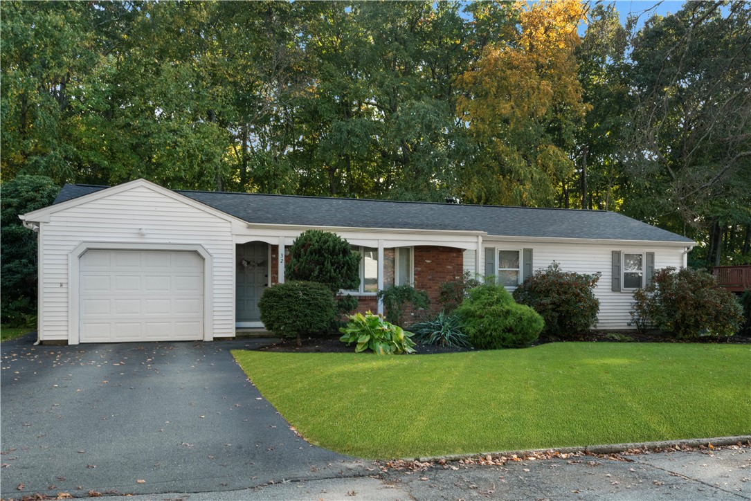 32 Rockcrest Drive