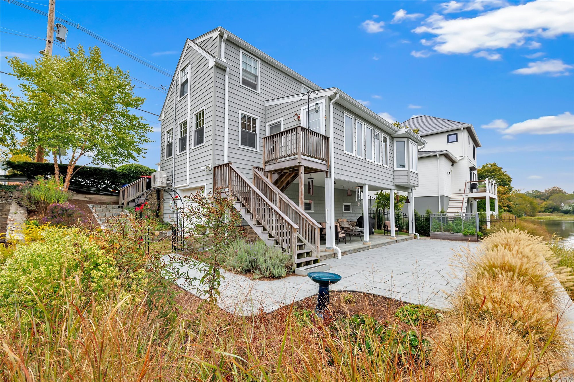 301 East Avenue