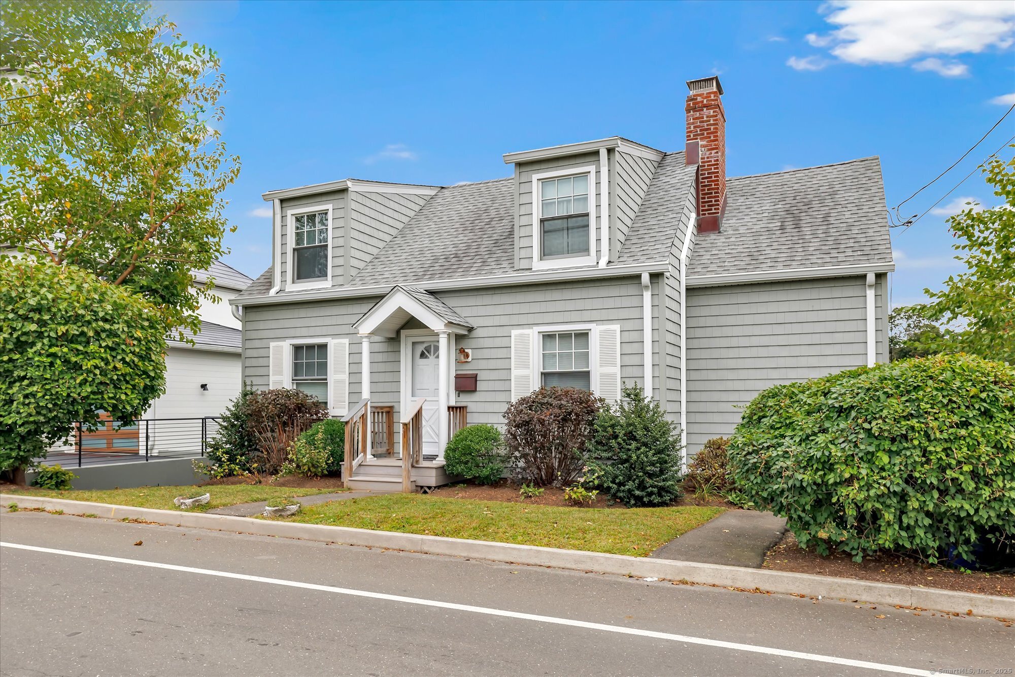301 East Avenue