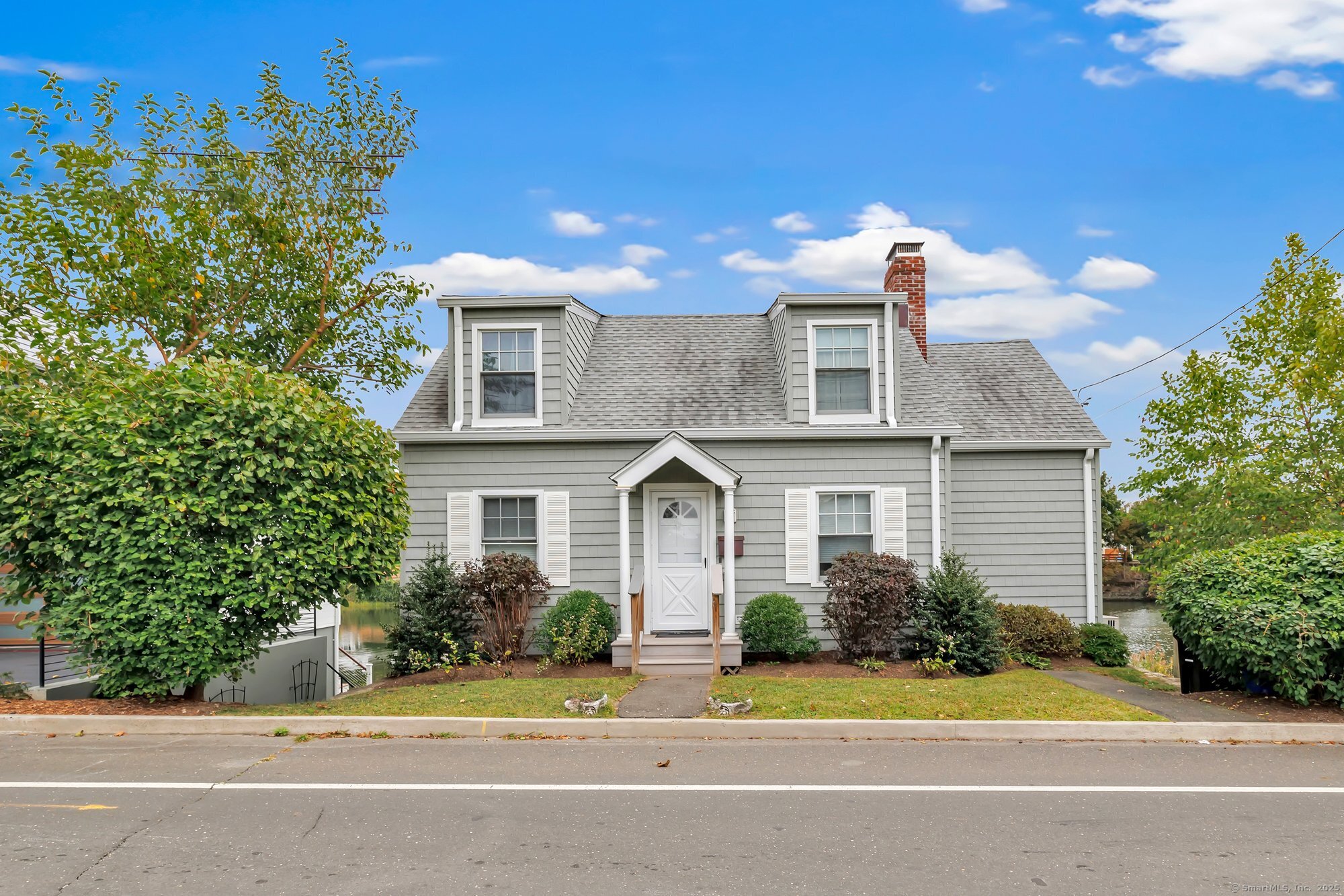 301 East Avenue