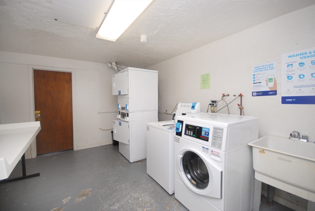 284 Codman Hill Rd # 31B