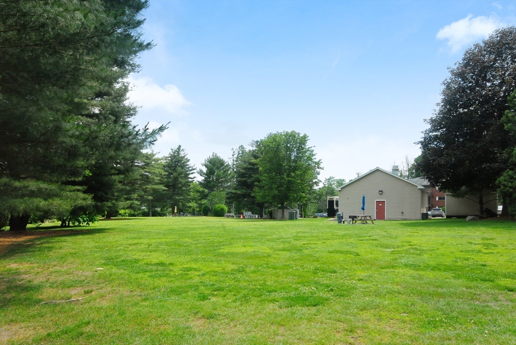 284 Codman Hill Rd # 31B