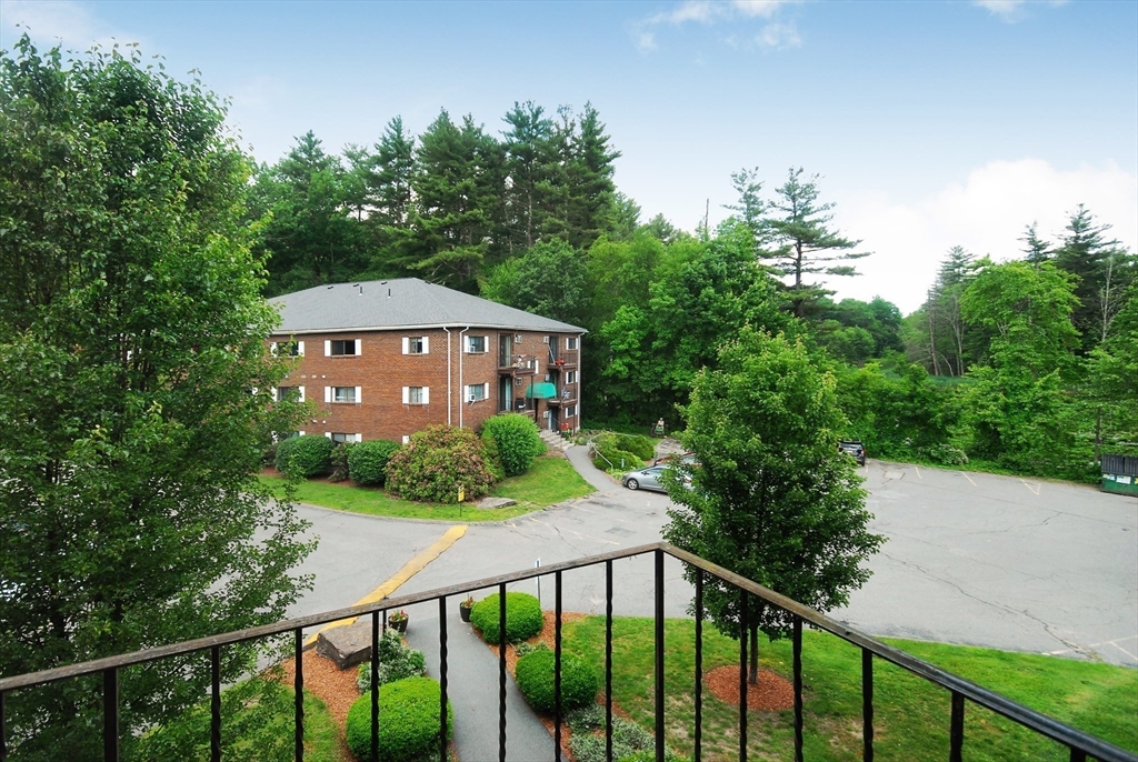 284 Codman Hill Rd # 31B