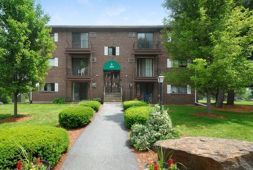 284 Codman Hill Rd # 31B