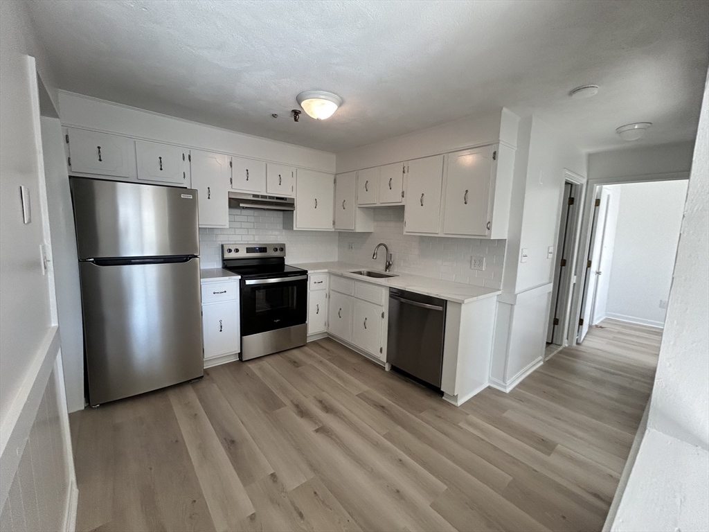 49 Spencer Rd # 30H