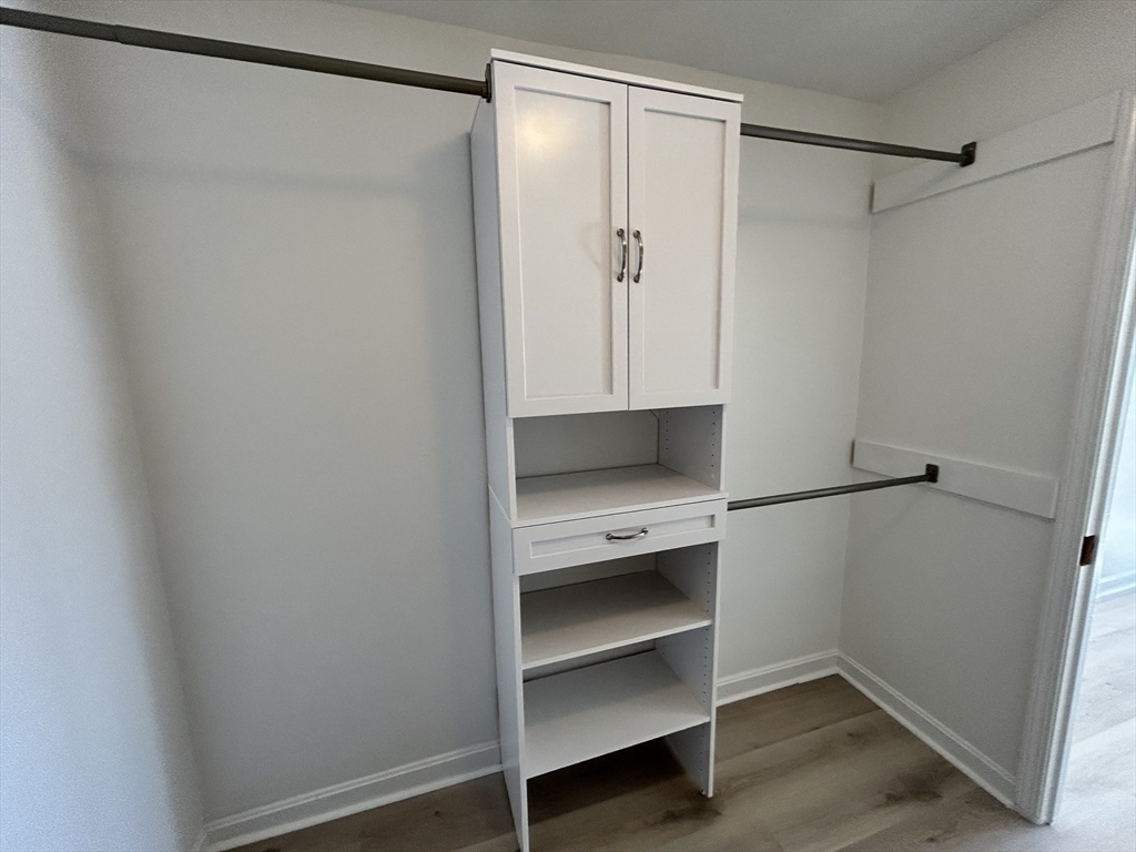 49 Spencer Rd # 30H