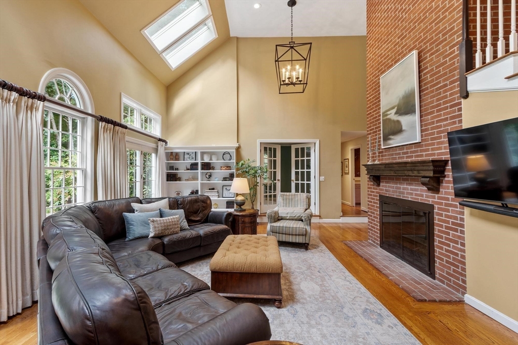9 Ladyslipper Ln