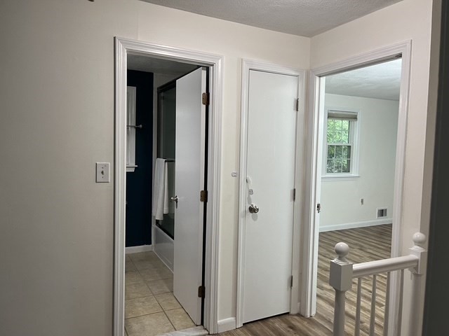 1 Meetinghouse Rd # 1