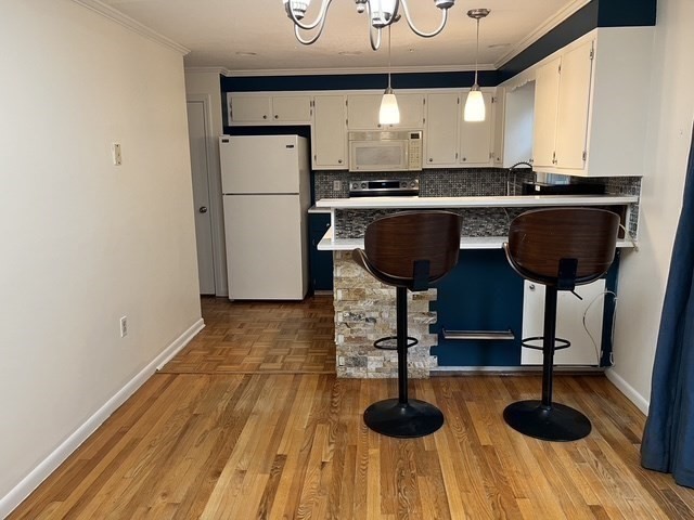 1 Meetinghouse Rd # 1