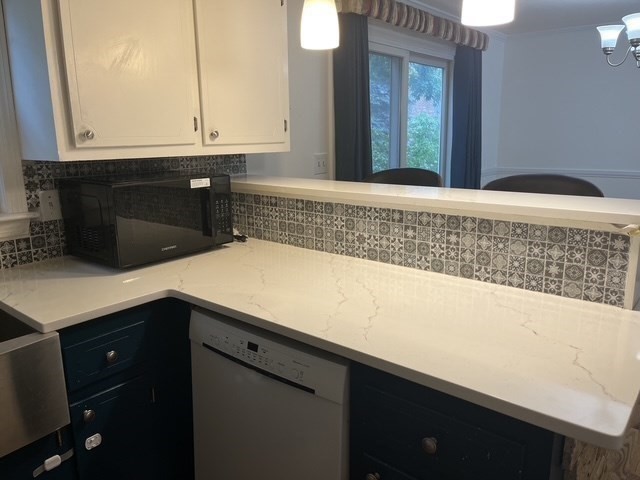 1 Meetinghouse Rd # 1