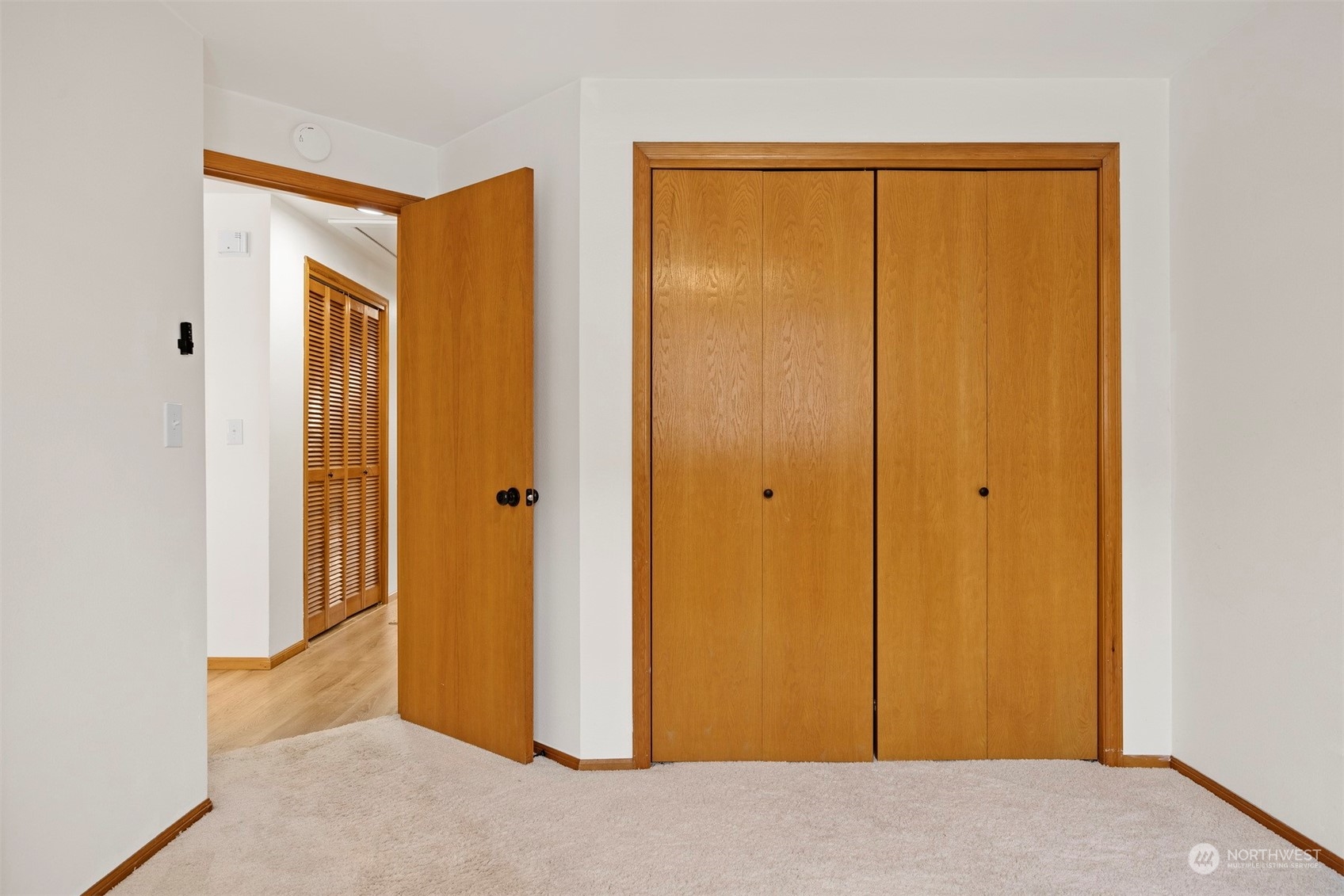 112 W 2nd Street Unit: E