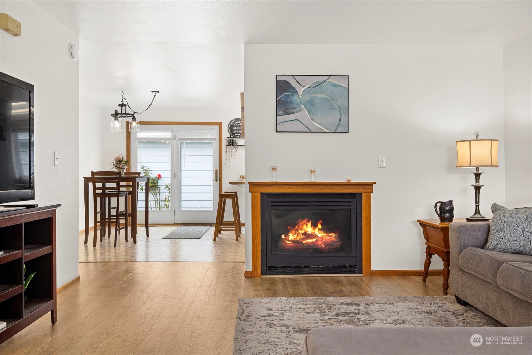 112 W 2nd Street Unit: E