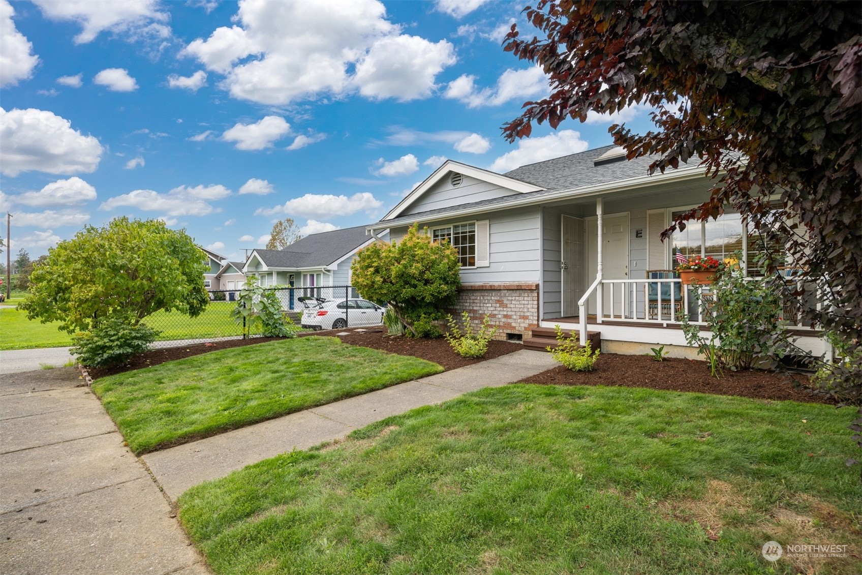 112 W 2nd Street Unit: E