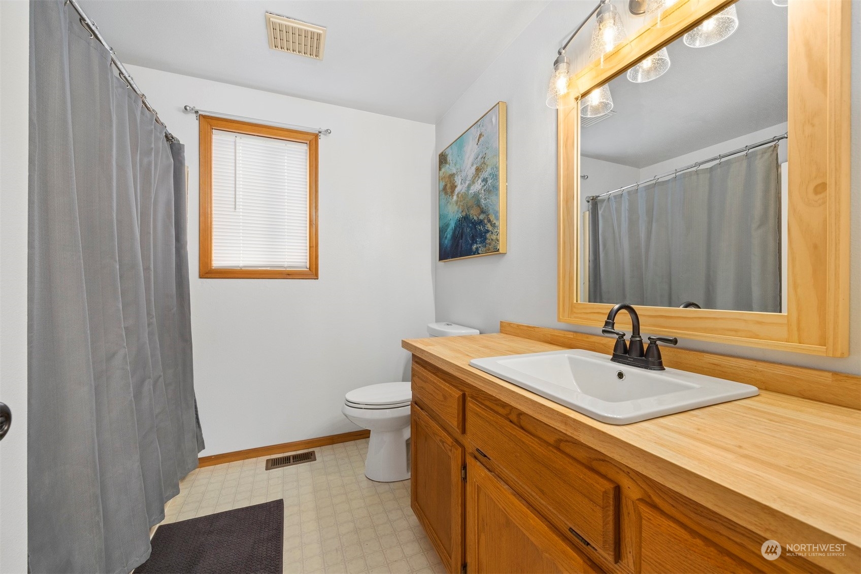 112 W 2nd Street Unit: E