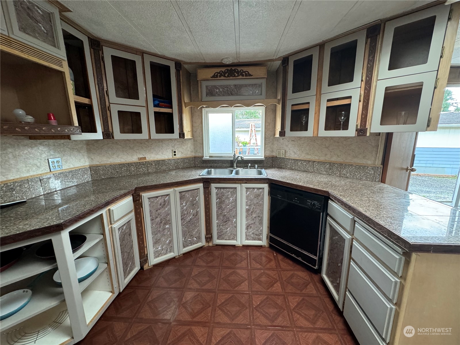 4015 Eliza Avenue Unit: 109