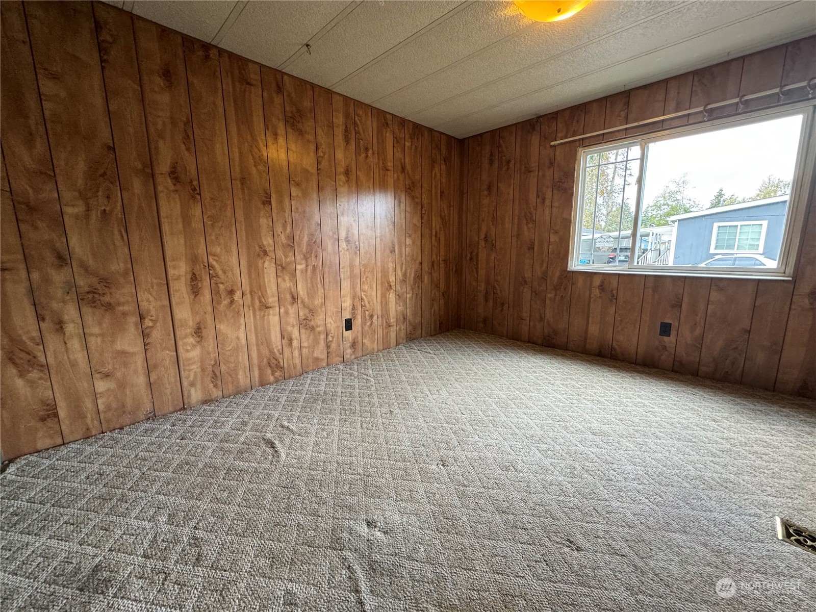 4015 Eliza Avenue Unit: 109